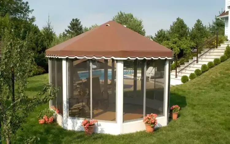 Gazebos & Freestanding Screen Rooms
